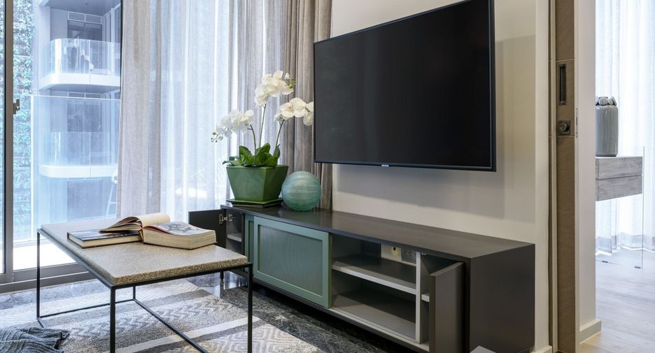 For sale 2 bedrooms condo in Watthana, Bangkok