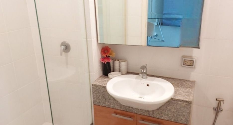 For sale and for rent 2 bedrooms condo in Pathum Wan, Bangkok
