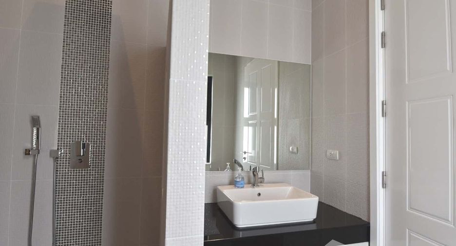 Villa en venta de 3 habitaciones en Cha Am, Phetchaburi