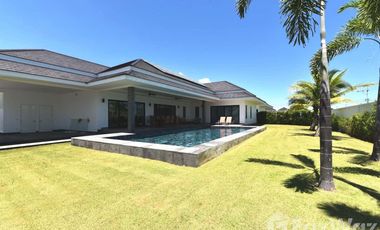 Villa en venta de 3 habitaciones en Cha Am, Phetchaburi