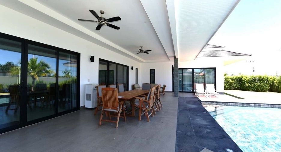 Villa en venta de 3 habitaciones en Cha Am, Phetchaburi