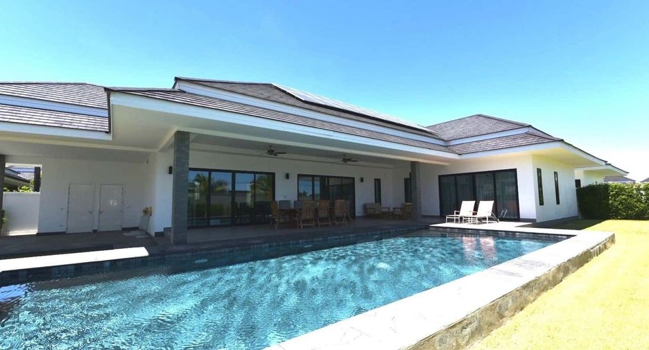 Villa en venta de 3 habitaciones en Cha Am, Phetchaburi