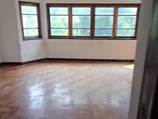 For sale 4 bedrooms townhouse in Don Mueang, Bangkok