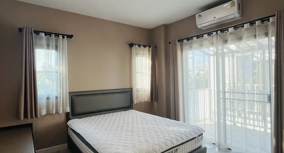 For rent 3 bedrooms house in San Sai, Chiang Mai