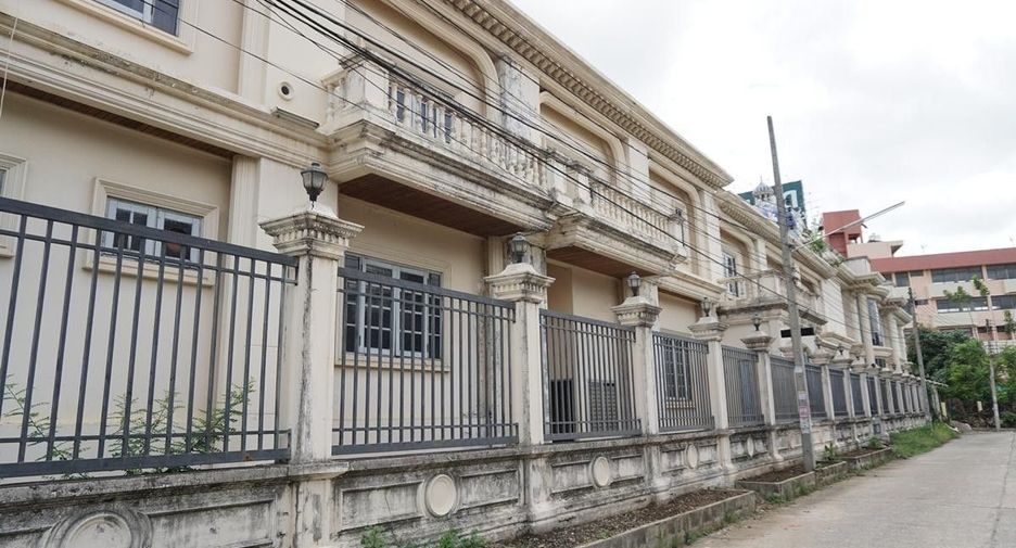 Casa en venta de 11 habitaciones en Mueang Chiang Mai, Chiang Mai