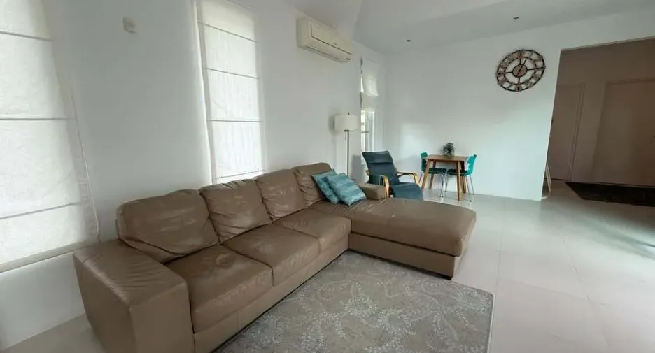 For rent 3 ベッドルーム villa in Hua Hin, Prachuap Khiri Khan
