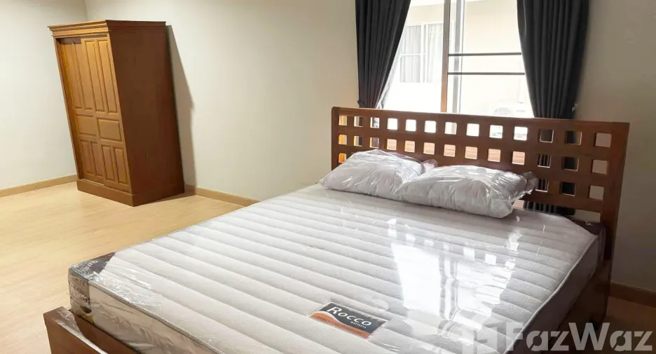 出租 3 卧室 独立屋 在 San Kamphaeng, Chiang Mai