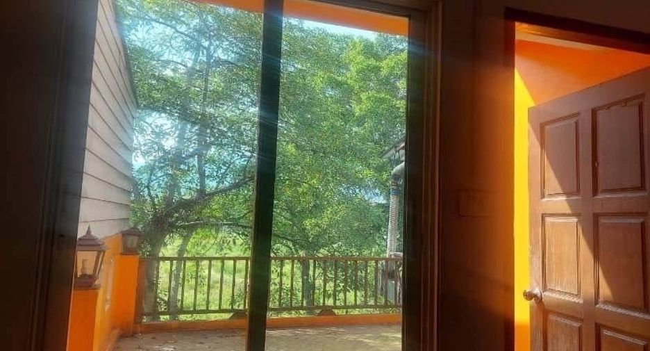 出售 3 卧室 联排别墅 在 Mueang Chiang Mai, Chiang Mai