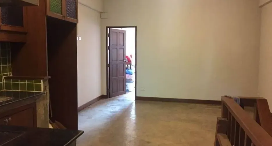 出售 3 卧室 联排别墅 在 Mueang Chiang Mai, Chiang Mai