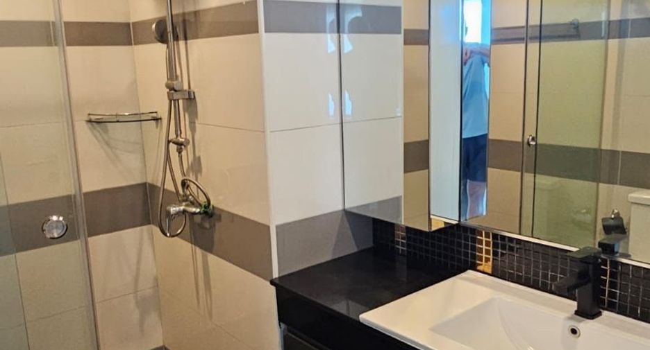 For sale and for rent 2 bedrooms condo in Bang Lamung, Chonburi
