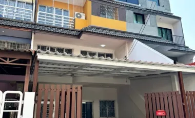 For sale and for rent 5 bedrooms townhouse in Suan Luang, Bangkok
