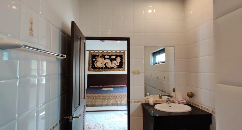For rent 3 bedrooms villa in Hua Hin, Prachuap Khiri Khan