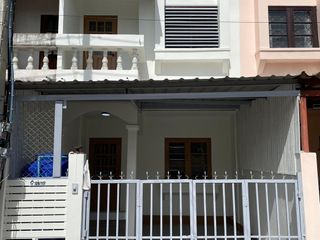 Casa adosada en venta de 2 habitaciones en Mueang Chiang Mai, Chiang Mai