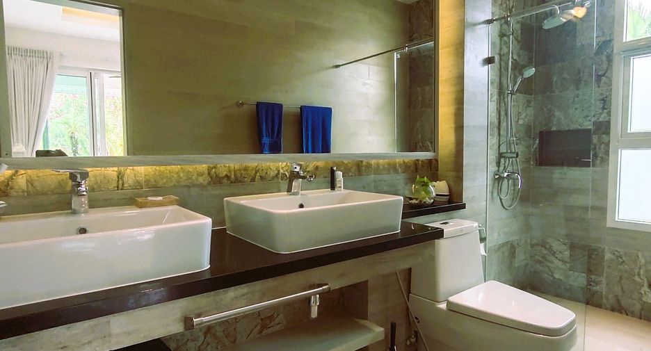 For sale 3 bedrooms villa in Hua Hin, Prachuap Khiri Khan