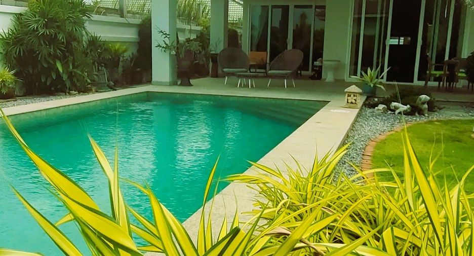 For sale 3 bedrooms villa in Hua Hin, Prachuap Khiri Khan