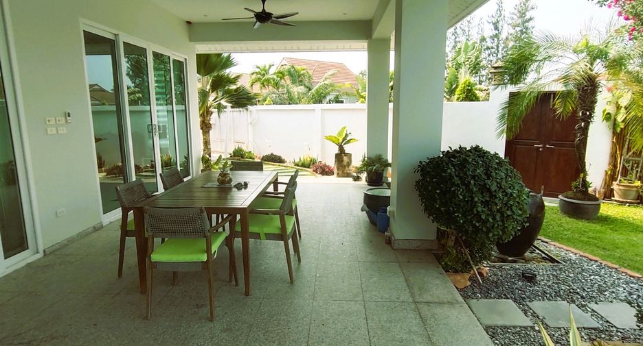 For sale 3 bedrooms villa in Hua Hin, Prachuap Khiri Khan