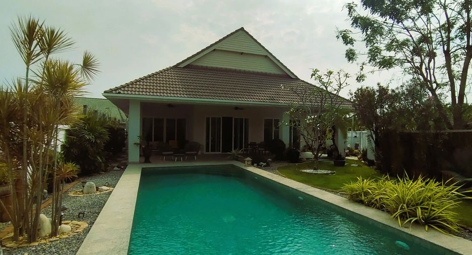 For sale 3 bedrooms villa in Hua Hin, Prachuap Khiri Khan