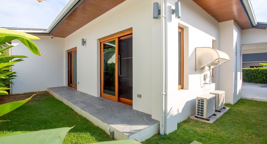 For sale 3 ベッドルーム villa in Hua Hin, Prachuap Khiri Khan
