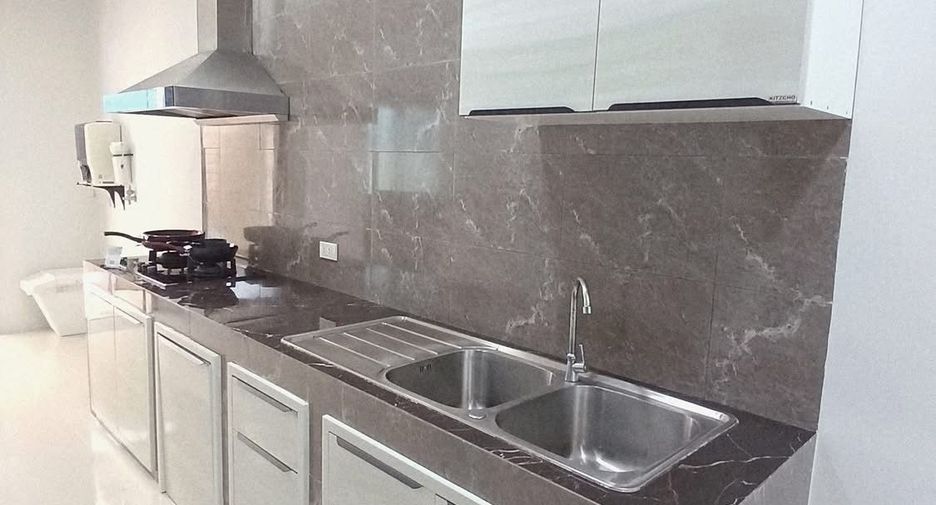 For rent 4 bedrooms house in Thalang, Phuket