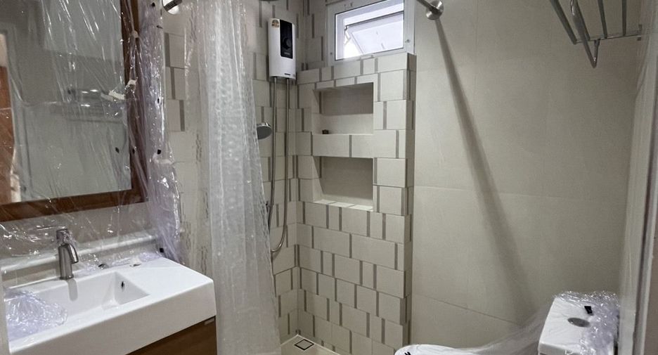 For rent 3 bedrooms house in Mueang Chiang Mai, Chiang Mai