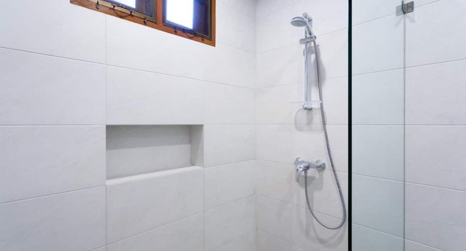 For rent 4 bedrooms villa in Hua Hin, Prachuap Khiri Khan