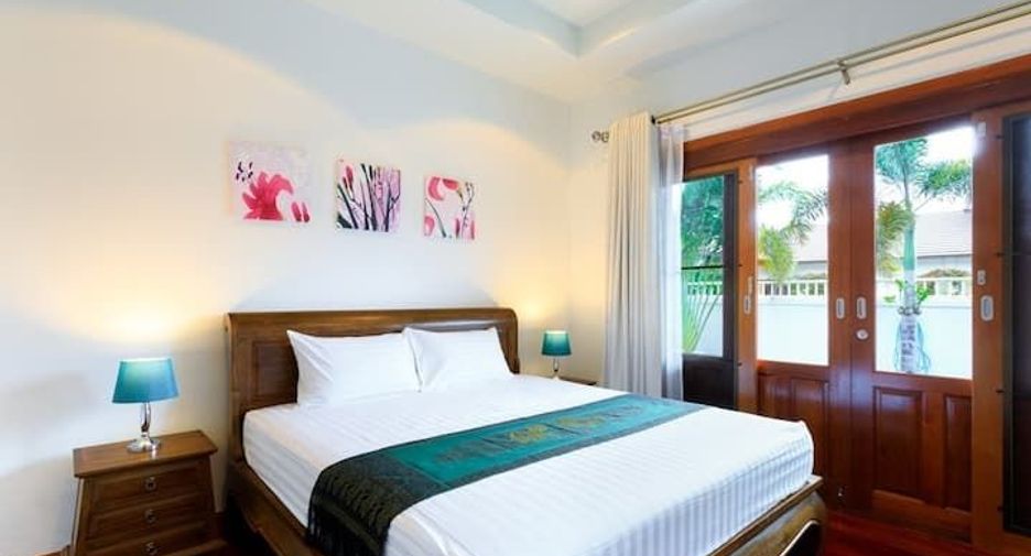 For rent 4 bedrooms villa in Hua Hin, Prachuap Khiri Khan