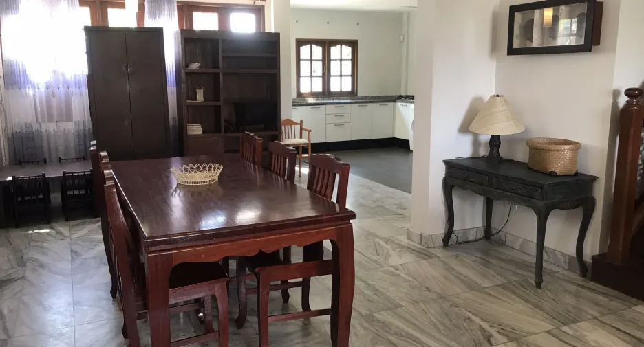 For rent 4 bedrooms townhouse in Hua Hin, Prachuap Khiri Khan