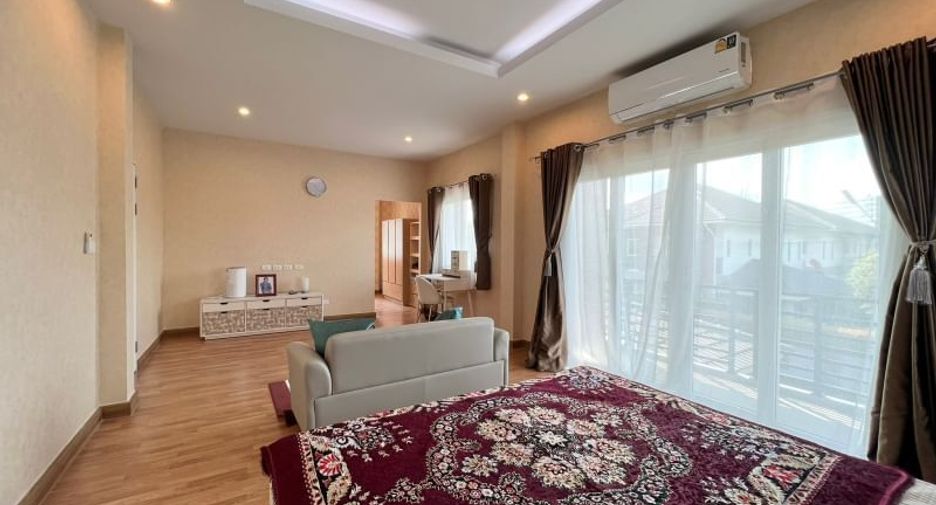 For sale 4 bedrooms house in Hang Dong, Chiang Mai