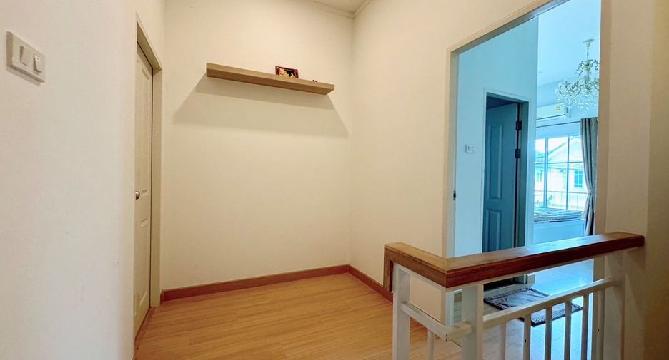 À vendre 3 chambres maison à Saraphi, Chiang Mai