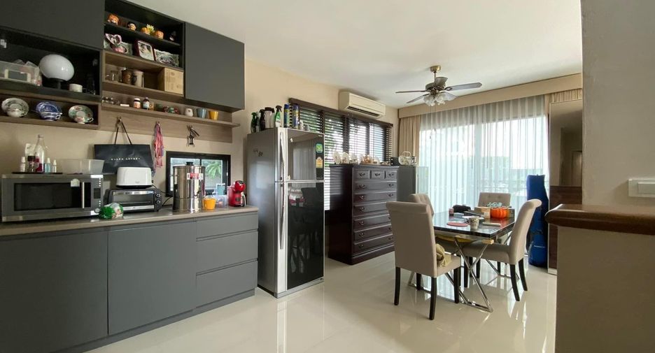 For sale 3 bedrooms house in Khlong Sam Wa, Bangkok