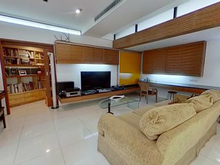 For sale 6 bedrooms house in Mueang Chiang Mai, Chiang Mai