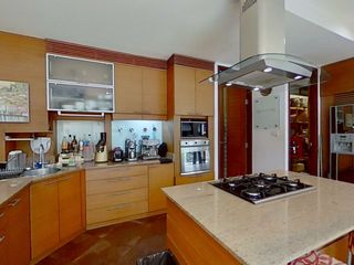 For sale 6 bedrooms house in Mueang Chiang Mai, Chiang Mai