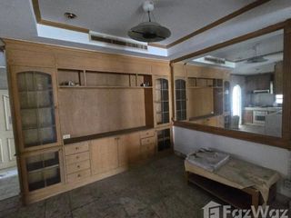 Casa en venta de 4 habitaciones en Don Mueang, Bangkok