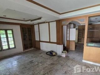 Casa en venta de 4 habitaciones en Don Mueang, Bangkok