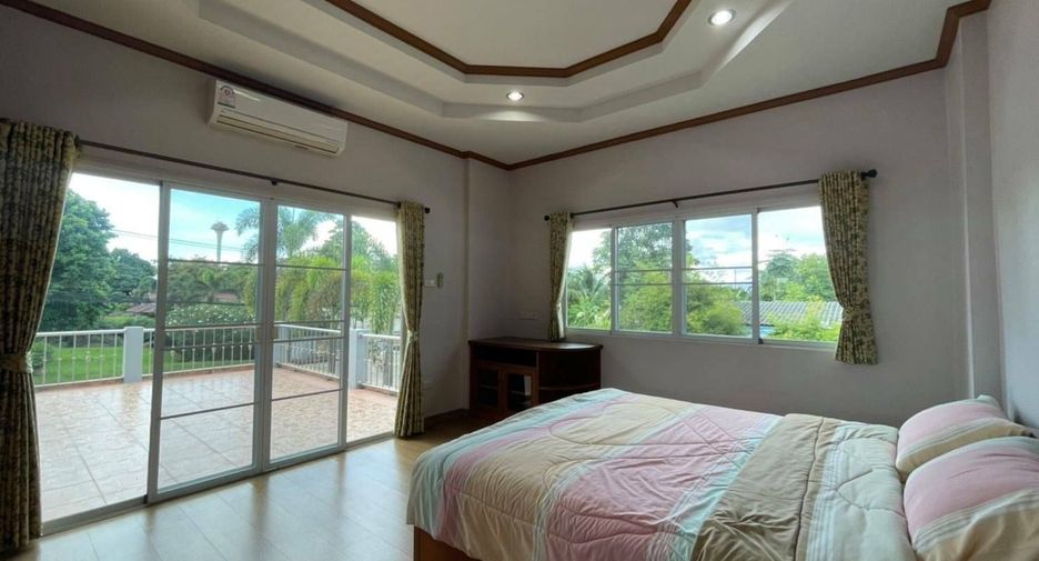 For sale 4 bedrooms villa in Doi Saket, Chiang Mai
