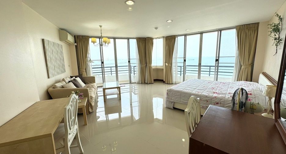 For sale and for rent 3 bedrooms condo in Si Racha, Chonburi