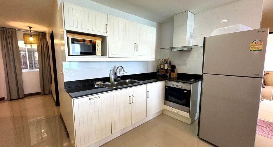 For sale and for rent 3 bedrooms condo in Si Racha, Chonburi