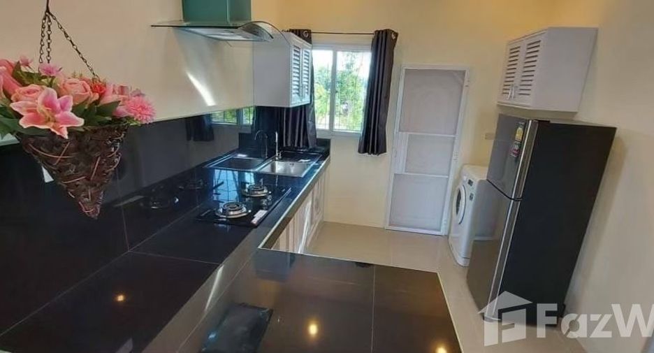 For rent 3 bedrooms house in Mueang Chiang Mai, Chiang Mai