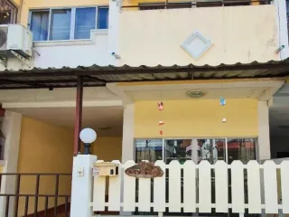 3 Bedroom Townhouse In East Pattaya