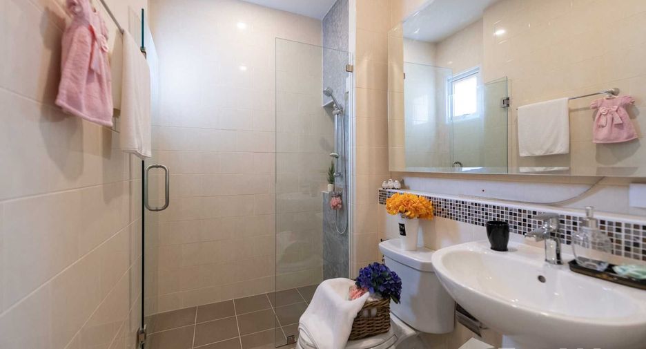 For sale 3 bedrooms house in San Kamphaeng, Chiang Mai
