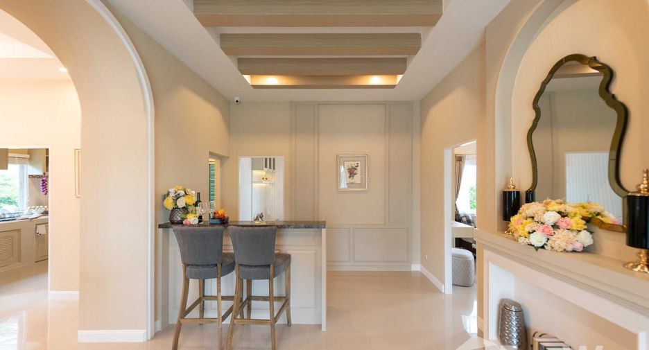 For sale 3 bedrooms house in San Kamphaeng, Chiang Mai