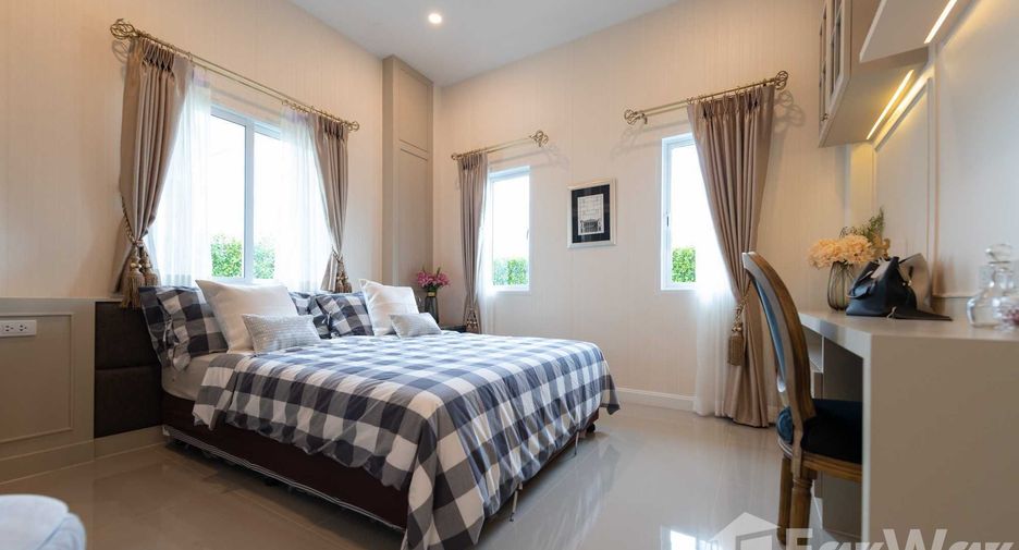 For sale 3 bedrooms house in San Kamphaeng, Chiang Mai