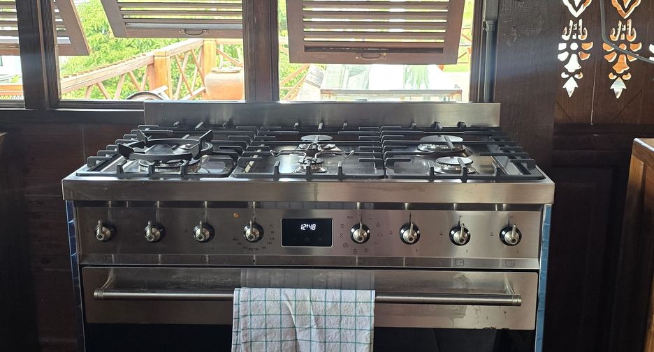 For sale 2 bedrooms house in Saraphi, Chiang Mai