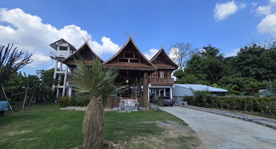 For sale 2 bedrooms house in Saraphi, Chiang Mai
