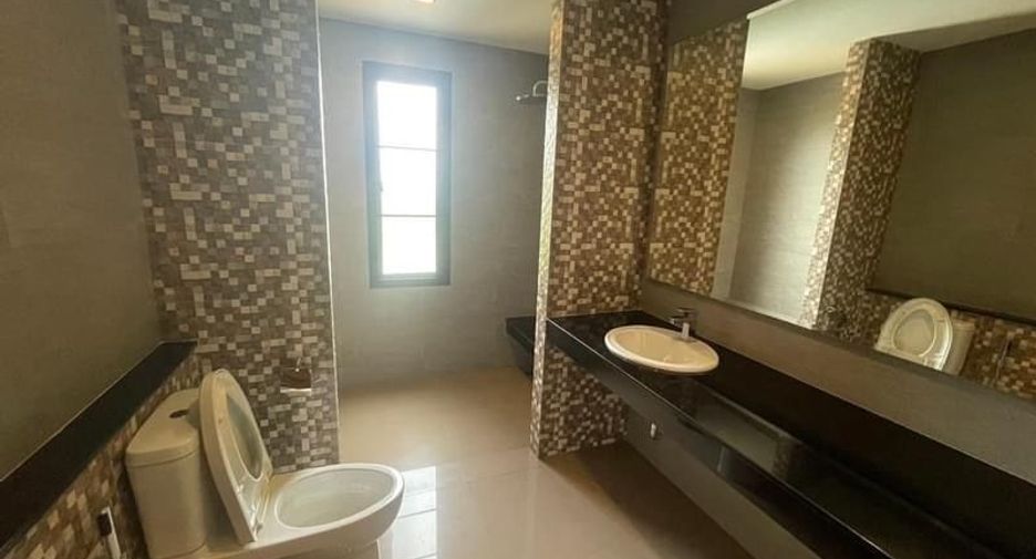 For sale 4 bedrooms house in Mae Rim, Chiang Mai
