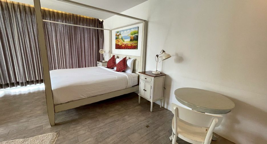 For rent 4 bedrooms villa in Hua Hin, Prachuap Khiri Khan