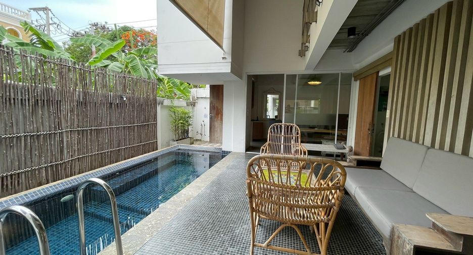 For rent 4 bedrooms villa in Hua Hin, Prachuap Khiri Khan