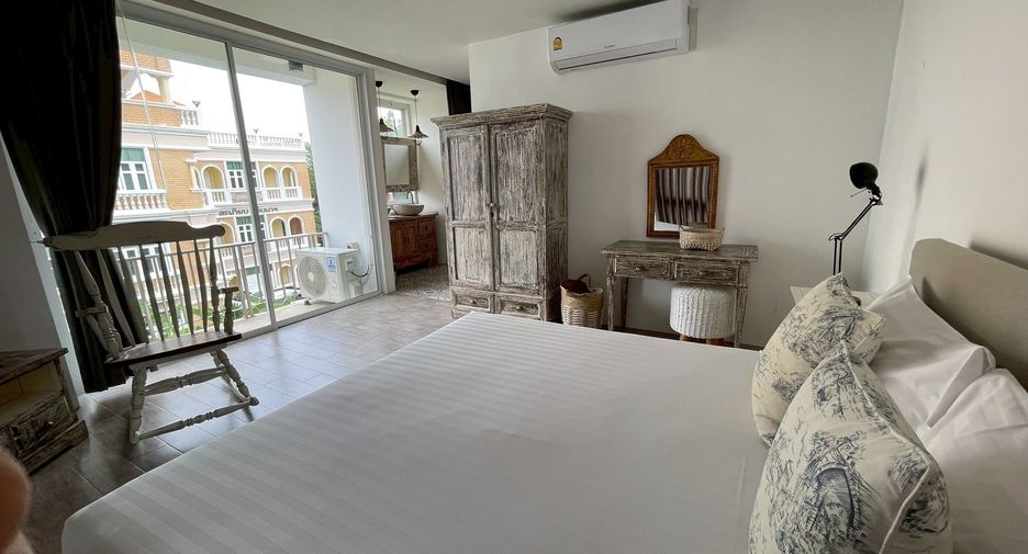 For rent 4 bedrooms villa in Hua Hin, Prachuap Khiri Khan