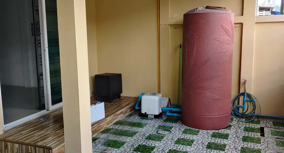 Reihenhaus zum Kauf mit 2 Zimmer in Nikhom Phatthana, Rayong