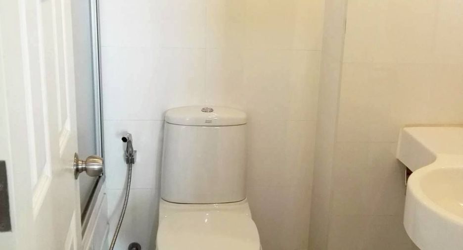 Wohnung zum Kauf und zur Miete mit 1 Zimmer in Khlong Toei, Bangkok